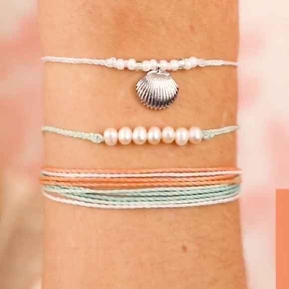 Pura Vida Bracelet Bundle Combo Set of 3. Clam Shell. Beaded Pearls. Catalina - Picture 8 of 16